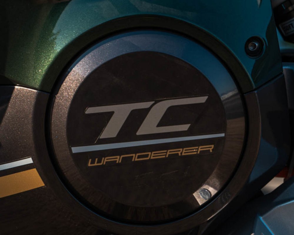 Электромотоцикл Super Soco TC Wanderer